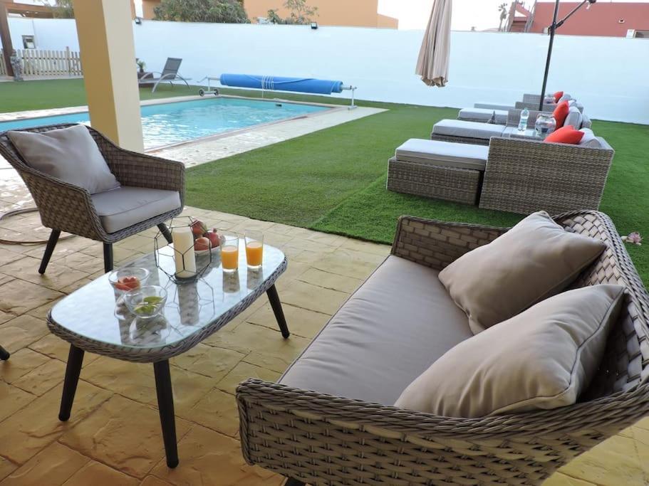 Villa Ventura - Piscina Climatizada & Aire Acondicionado 칼레타데푸스테 외부 사진